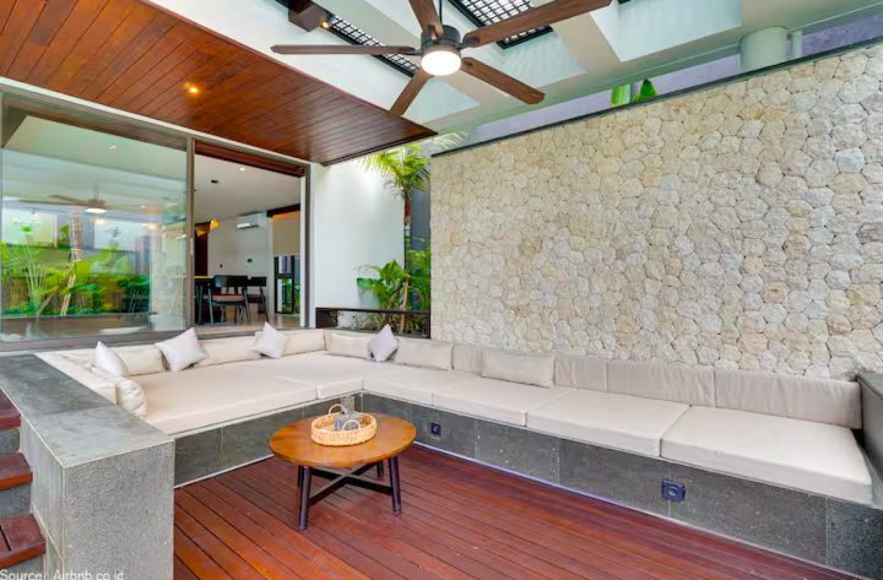 995c720d-8853-4b3c-95e2-4fdde3f9462c