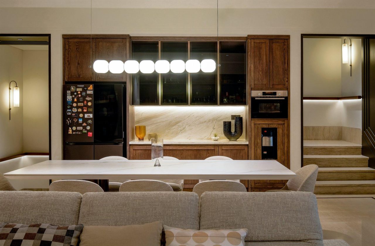 Mass Image Compressor Compressed this image. https://sourceforge.net/projects/icompress/ with Quality:86